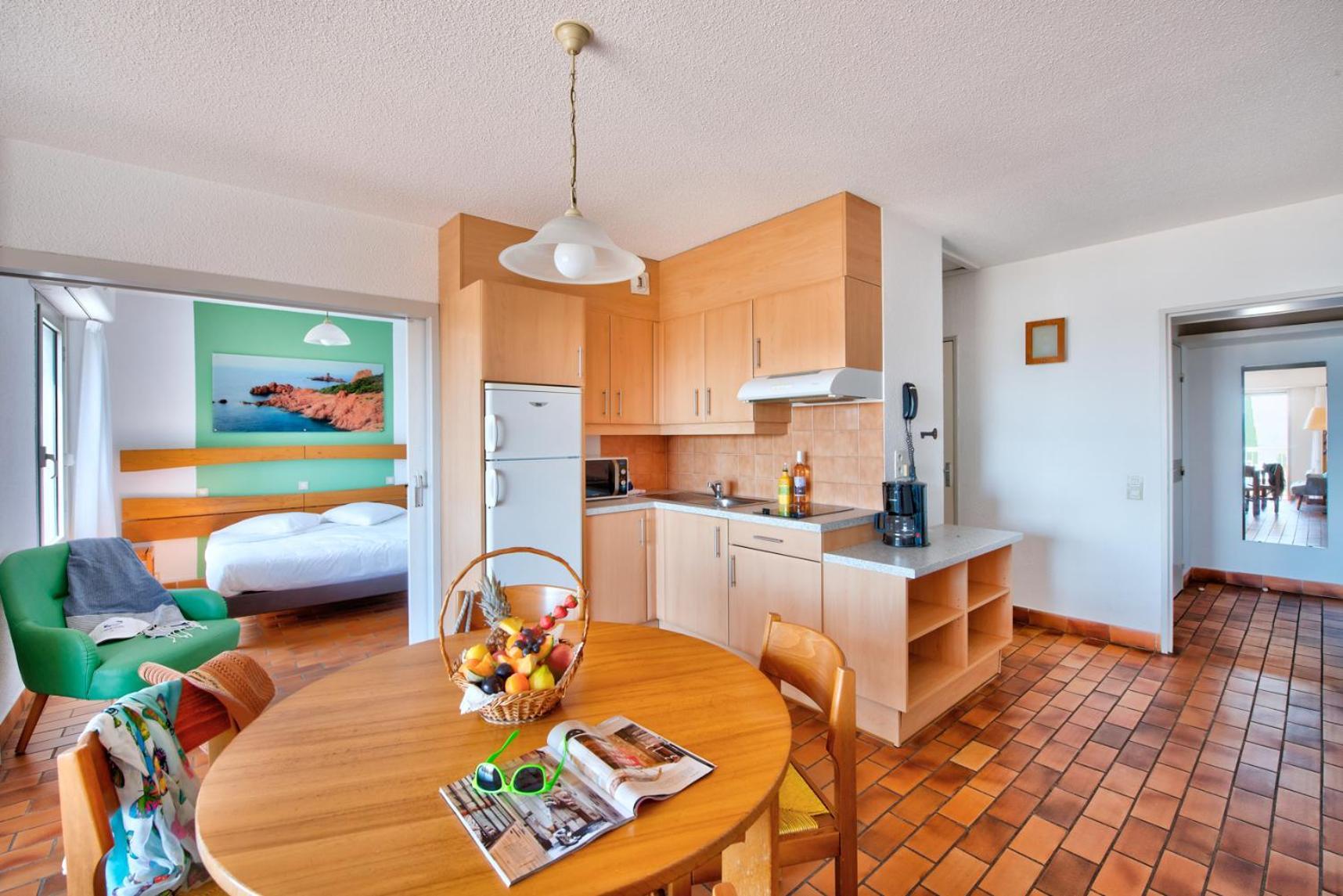 Village Club Les Mas De L'Esterel Сен-Рафаэль Экстерьер фото