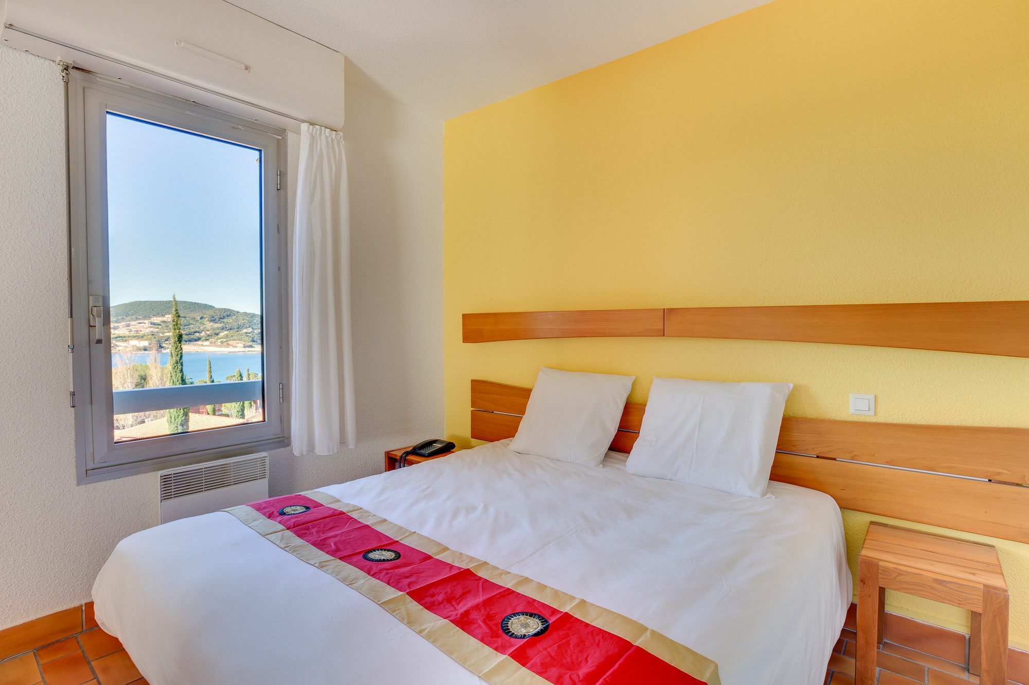 Village Club Les Mas De L'Esterel Сен-Рафаэль Экстерьер фото